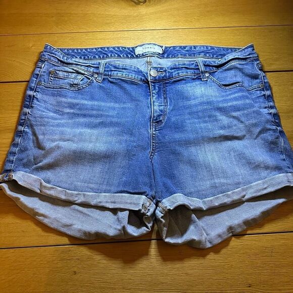 Torrid cuffed shorts size 20 - Picture 1 of 10